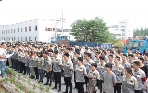鈑金事業(yè)部積極相應(yīng)號(hào)召，召開(kāi)全事業(yè)部“安全活動(dòng)月”動(dòng)員大會(huì)